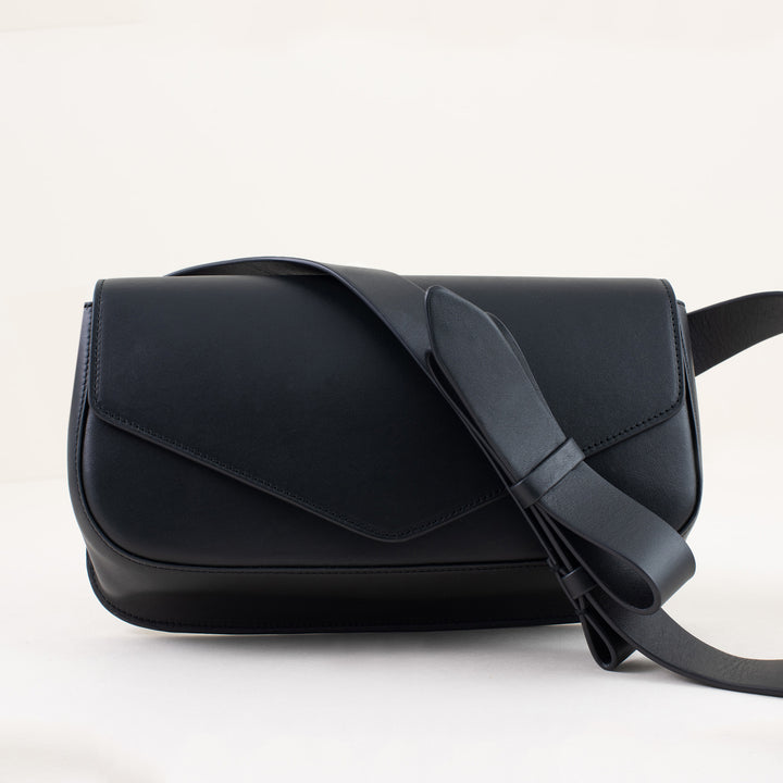 GIORNAL Crossbody || Carbon Nappa Leather
